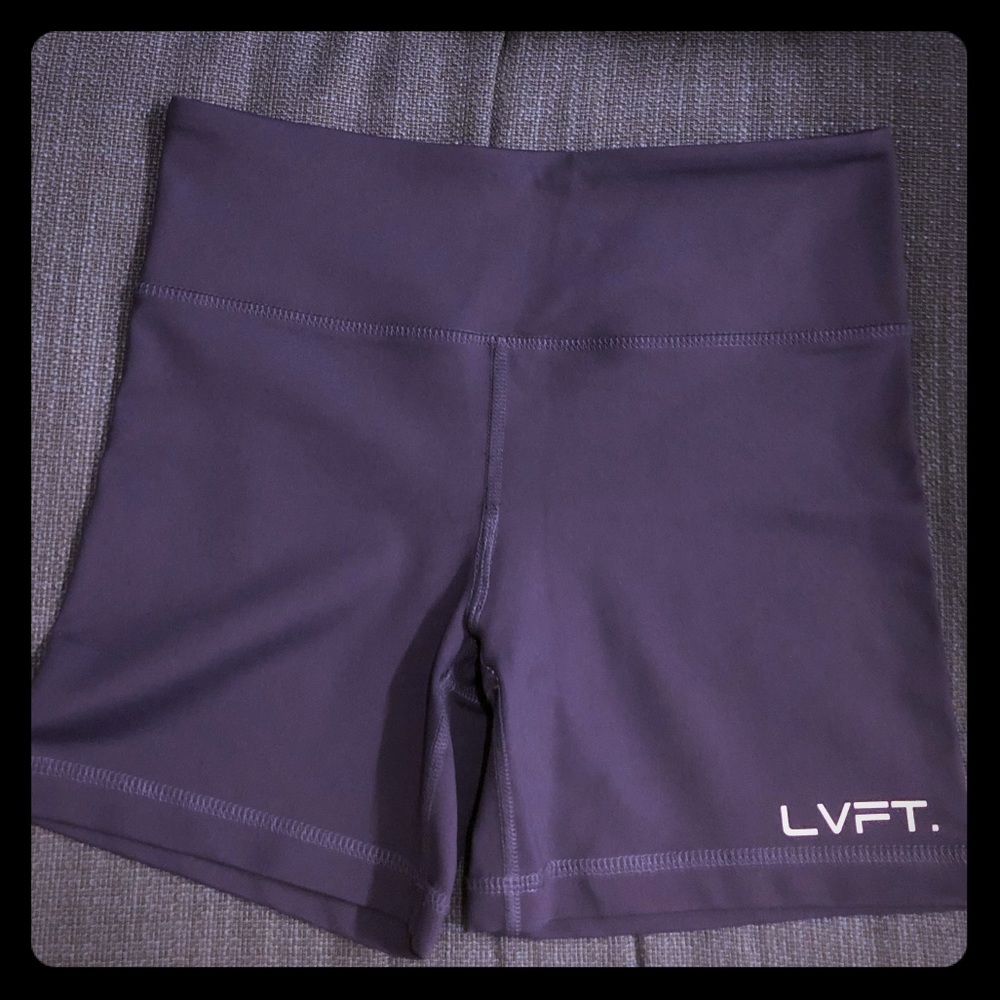 LVFT mid-waisted shorts